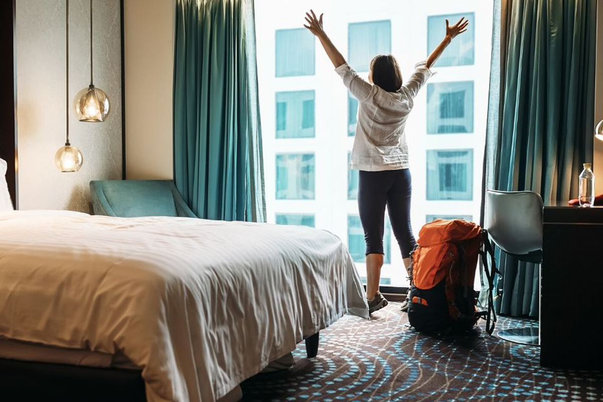 Advisewise-Study-Abroad-Services-Travel-Accomodations